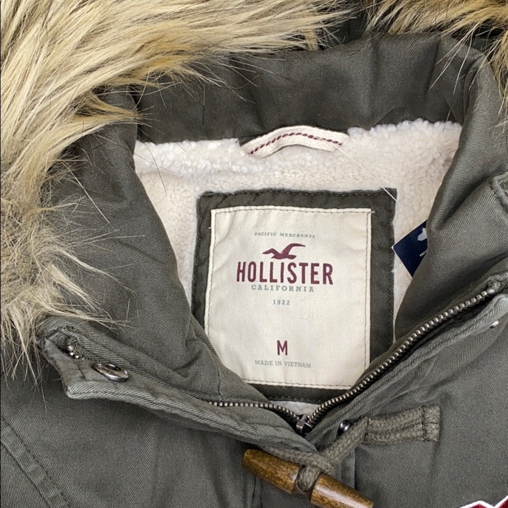 BRAND NEW: Women’s Hollister Jacket - Picture 7 of 11